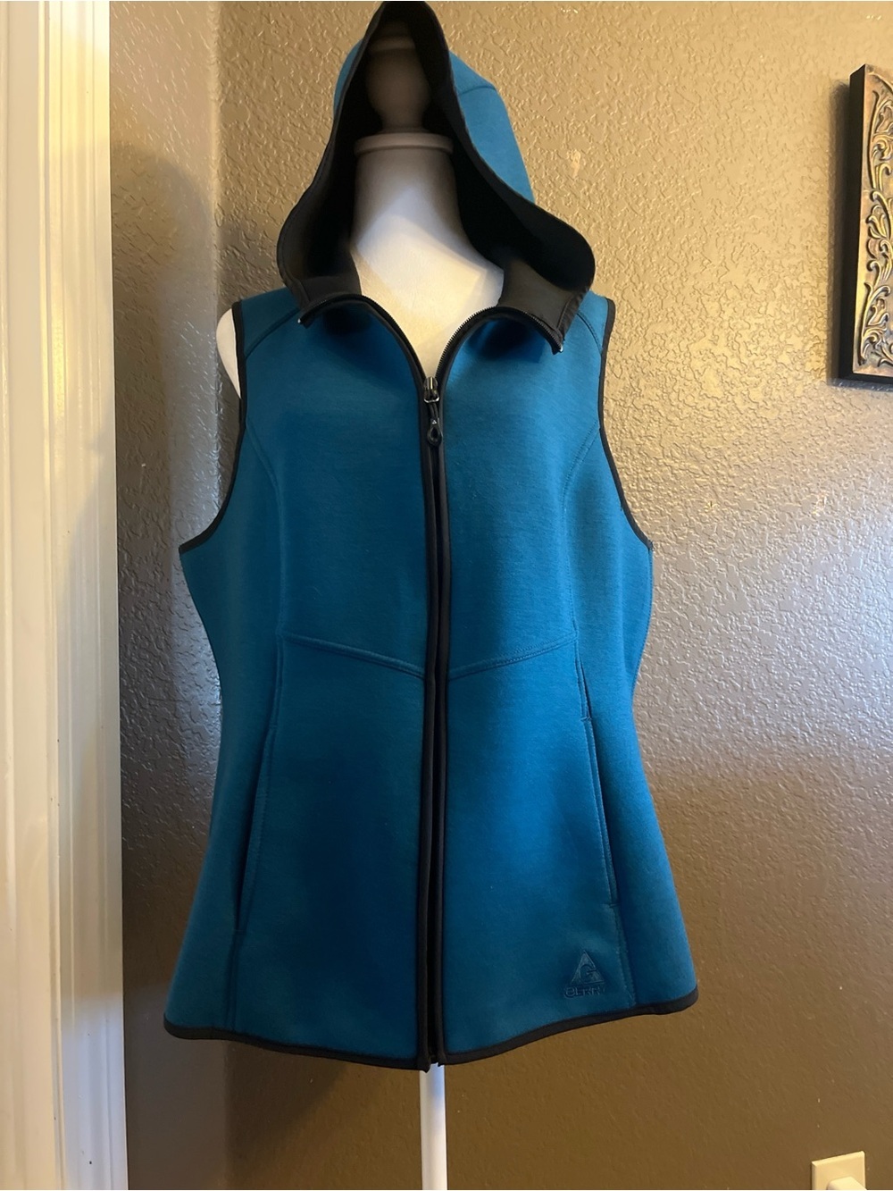 Gerry Weber Teal Hooded Sleeveless Zip Vest size XL